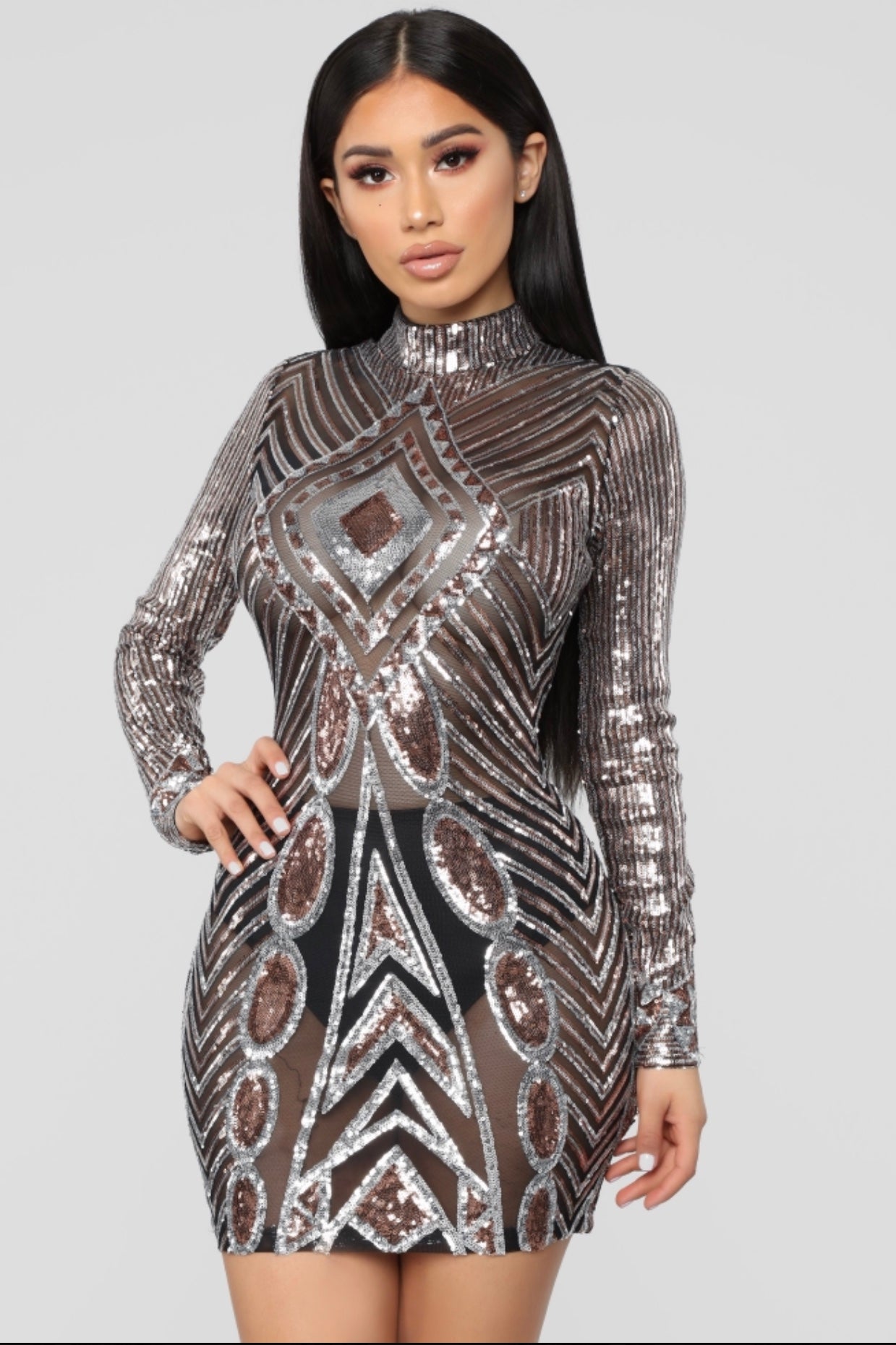 Queen Eva sequin dress